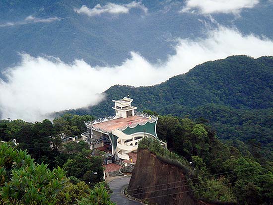 La zone touristique de Ba Na, poumon vert du Centre du Vietnam